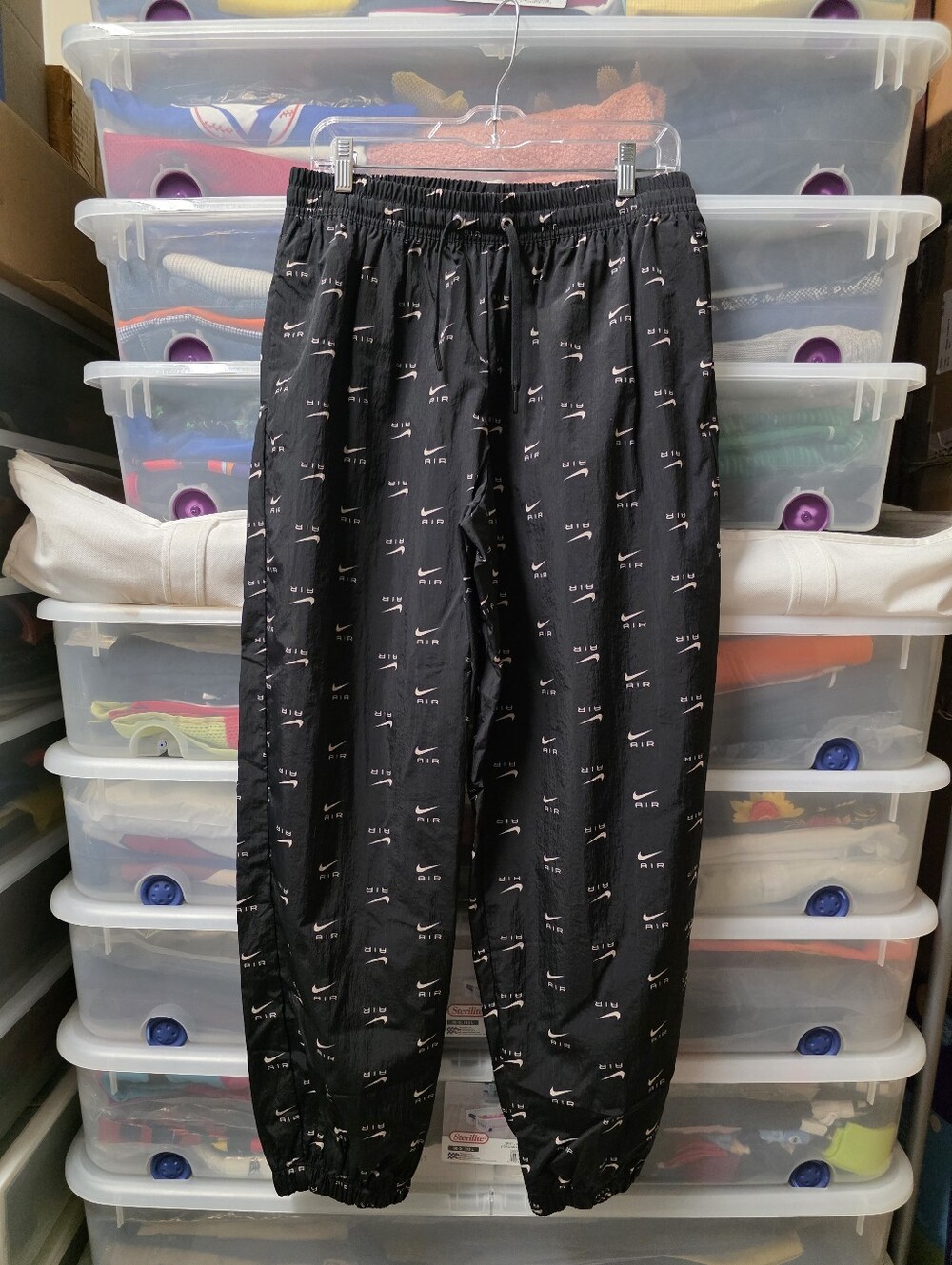 Nike Men’s Jogger Pants Black Logo Print Loose Fit Mid Rise Drawstring Sz L